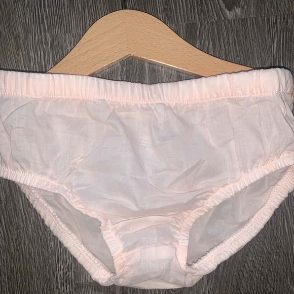 Oshkosh floral dress - Picture 4 of 4